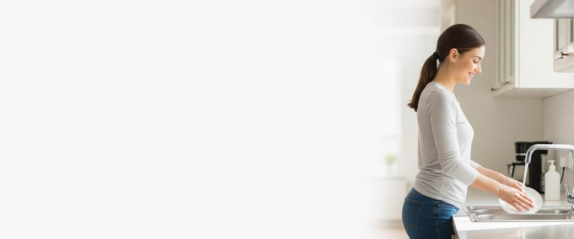 Kireçsiz, lekesiz Duşakabinler, Musluklar ve tabaklar, bardaklar...